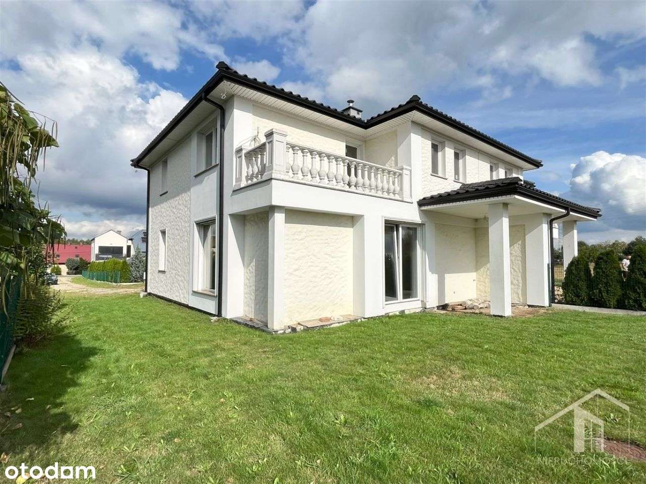 ||| Dom Z Śródziemnomorskim Klimatem |||-2