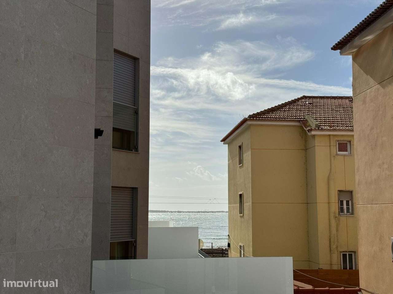 Apartamento T3 c/ vista rio-9