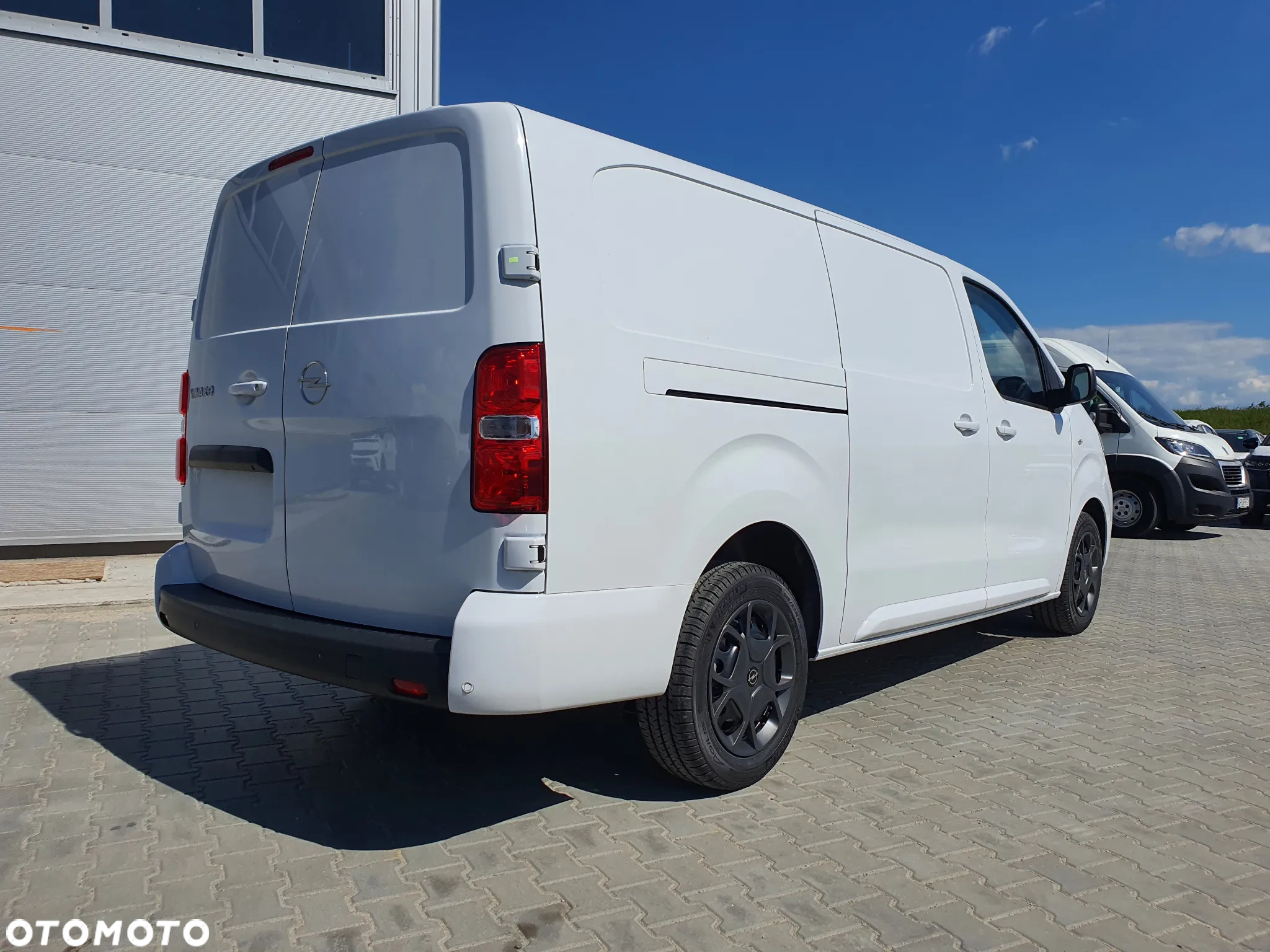 Opel Vivaro Furgon - 6