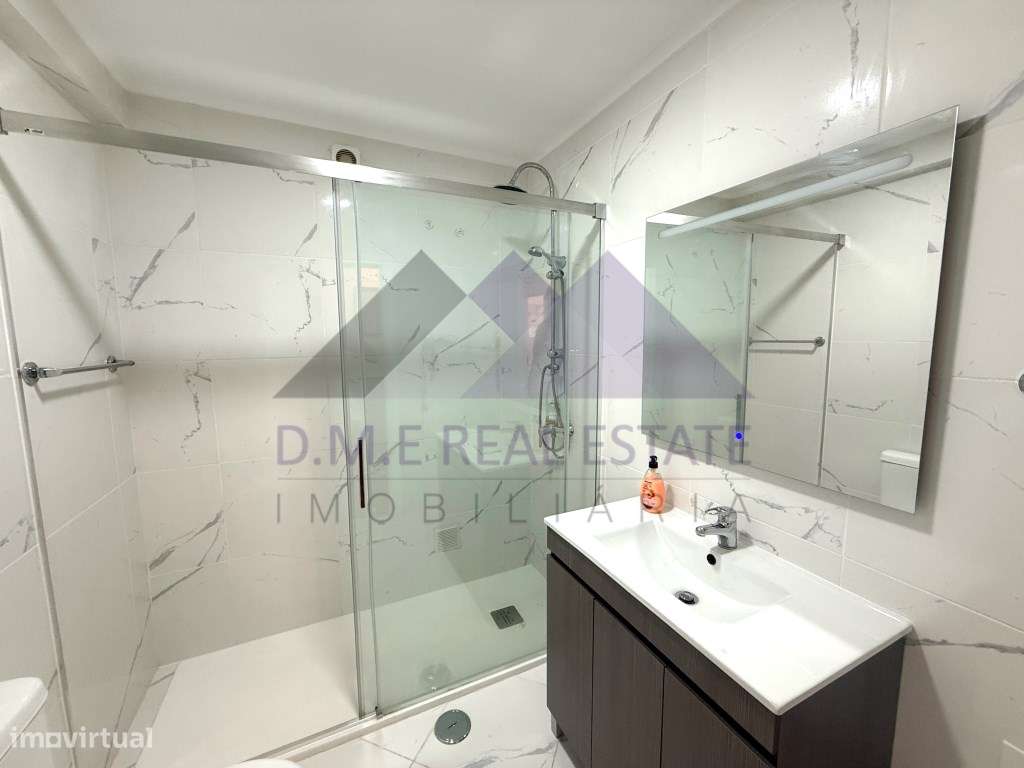 Apartamento T2 com Excelentes Áreas em Monte Gordo a 400 metros da ...-14