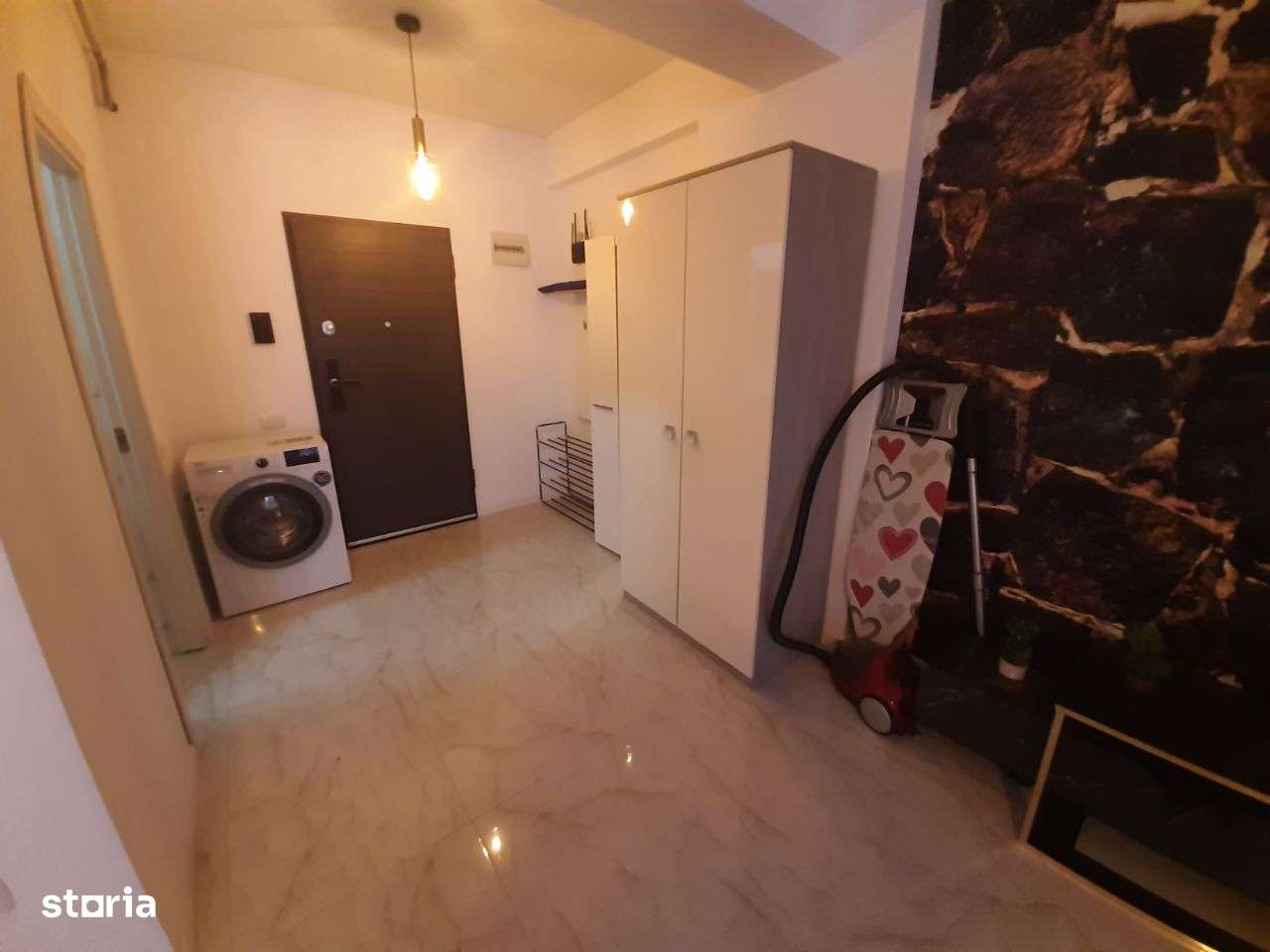 Mamaia Nord-Stefan Building garsoniera 44 mp mobilata utilata 85000e - Imagine principală: 4/13