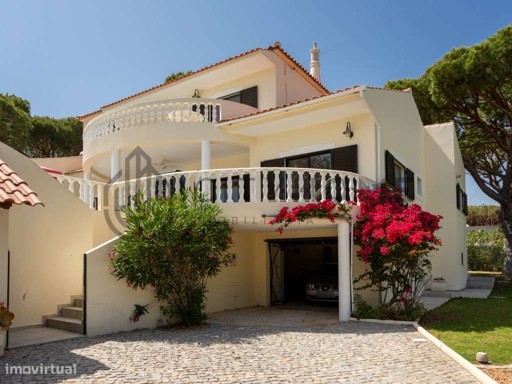 Moradia T8 com jardim, piscina e vista mar - Grande imagem: 5/60