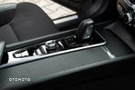 Volvo XC 60 B4 D AWD Geartronic Momentum - 19