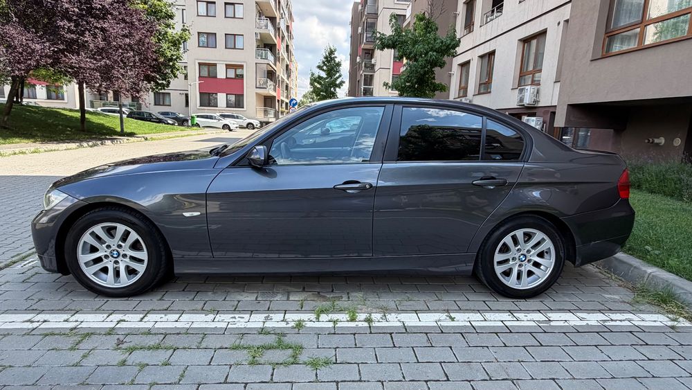 BMW 3 Series E90/E91/E92/E93 [2005 - 2013] 320d DPF Aut. Edition Fleet Exclusive 2006
