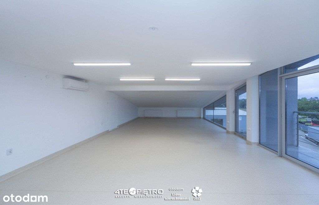 Poddasze, taras, miejsca parkingowe, klimatyzacja - Pełny obrazek: 4/13