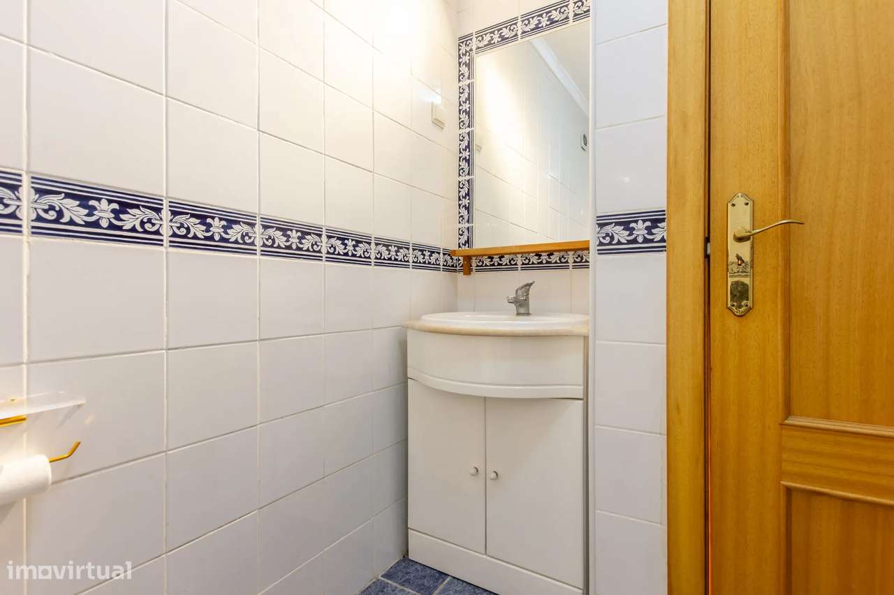 Apartamento T3 - Com Lugar de Parqueamento - Quinta do Anjo, Palmela-16