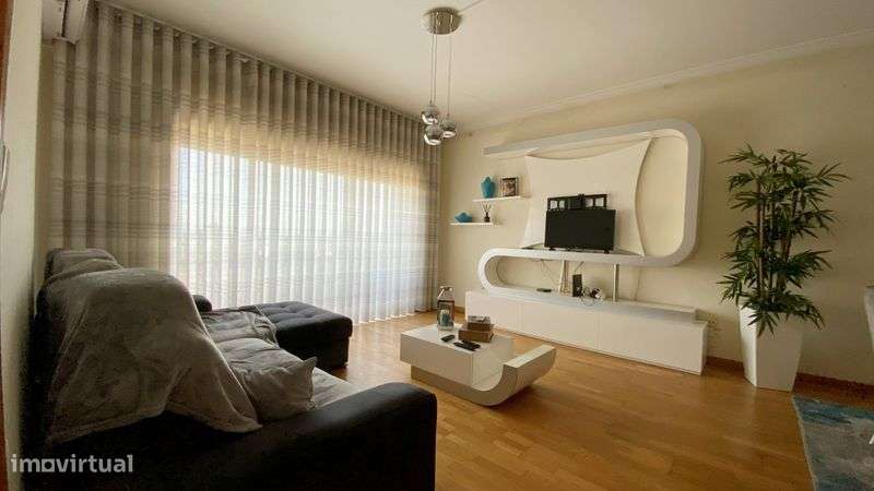 Vende-se T3 em Boim - Grande imagem: 4/8