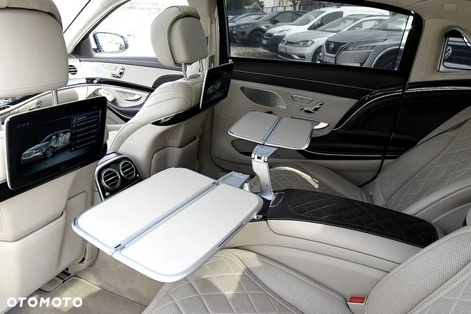 Mercedes-Benz Klasa S Maybach 560 4-Matic - 17