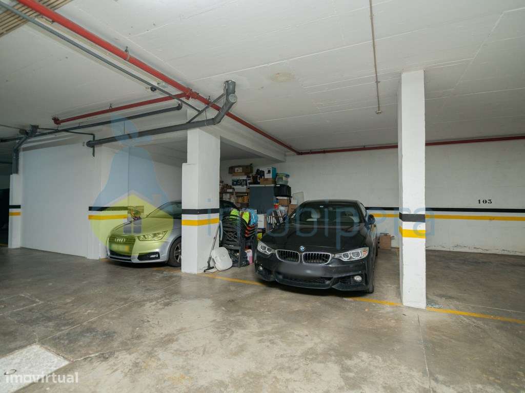 Excelente apartamento T2 localizado sobre o Rio Arade na Boca do Ri...-31