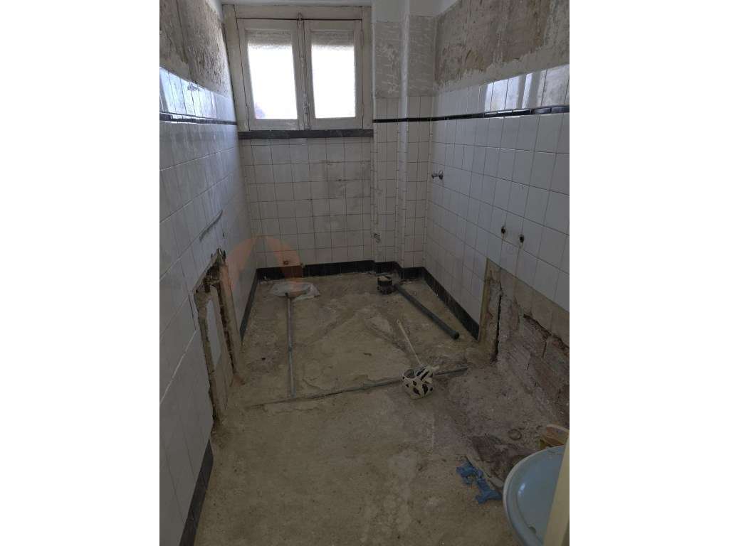 Apartamento T3 Remodelado | Habitação própria - Grande imagem: 4/4