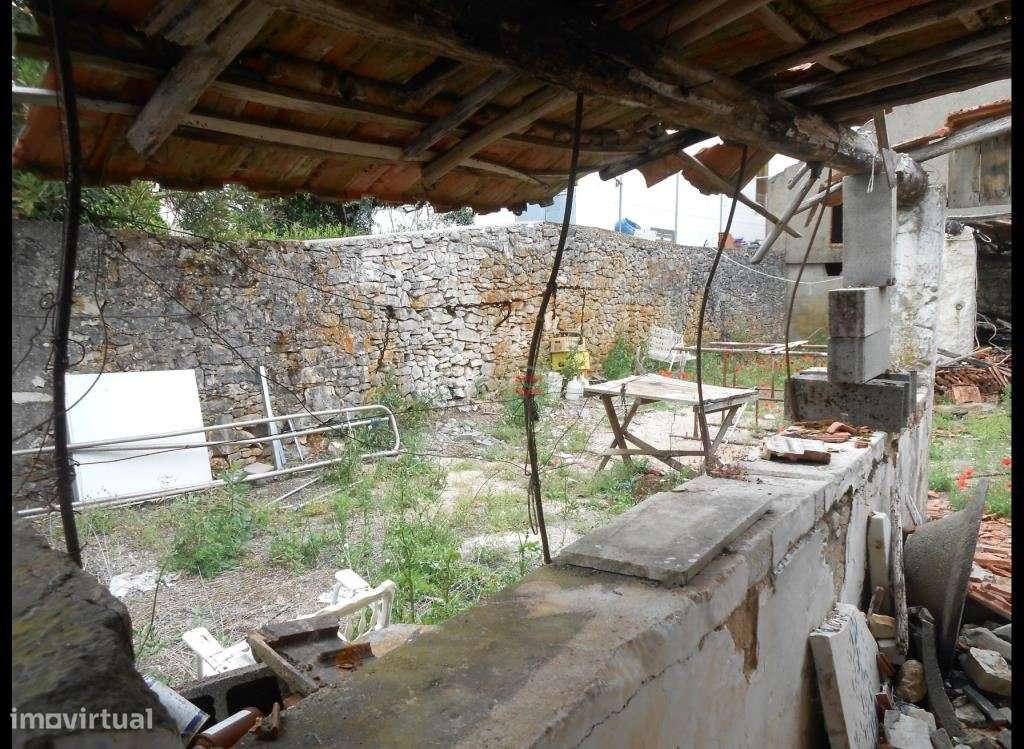 TERRENO PARA CONSTRUÇÃO COM 2880 M2 - MORADIA PARA RESTAURO-22
