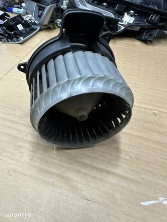 Ventilator habitaclu / aeroterma AUDI A6, A7, A8 an 2017, 2018 cod 4H1820021C - 3