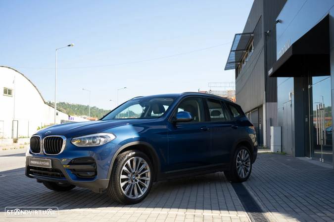 BMW X3 20 d xDrive Advantage - 2