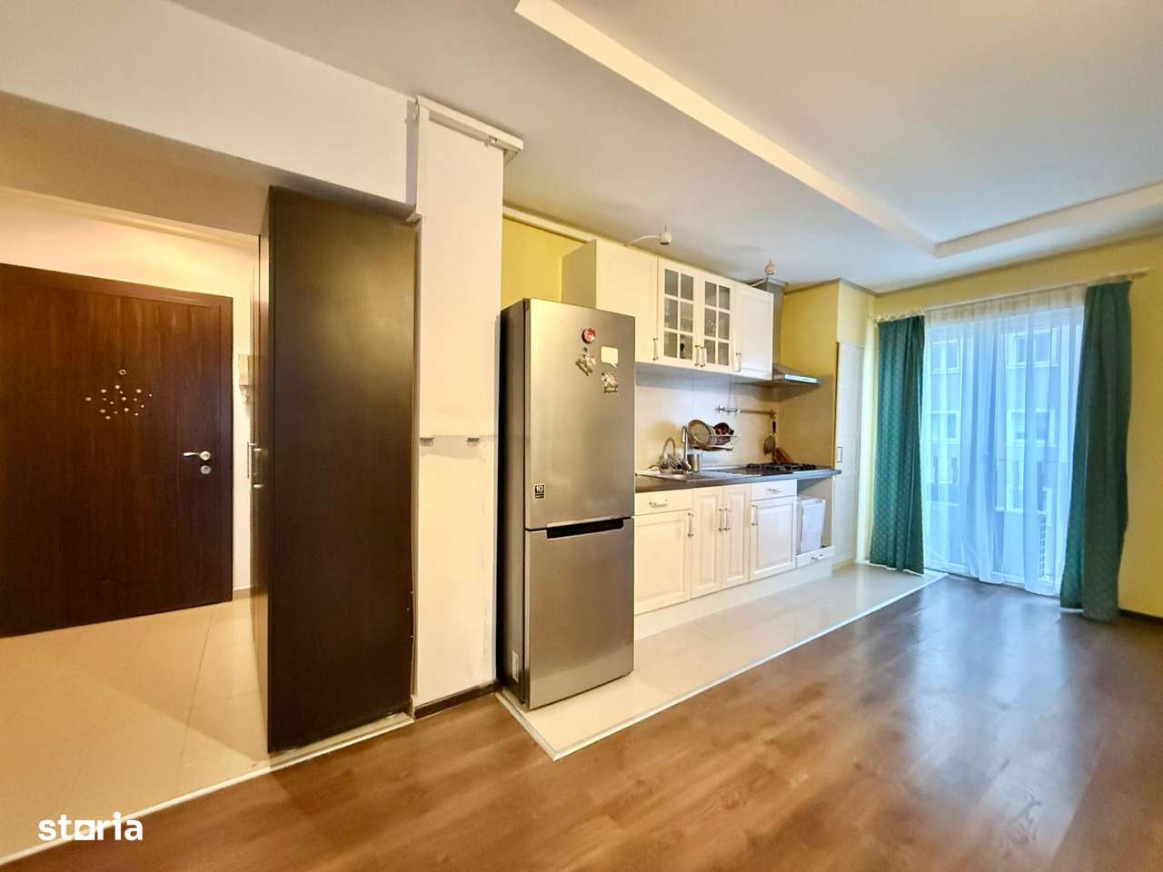 COSMOPOLIS - Apartament 2 camere, vedere piscina - Imagine principală: 4/12