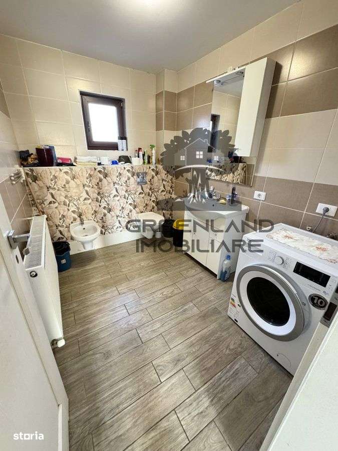 Vila 4 camere, 2 bai 150mp, teren 320mp, constructie proprie, V Adanca - Imagine principală: 4/13