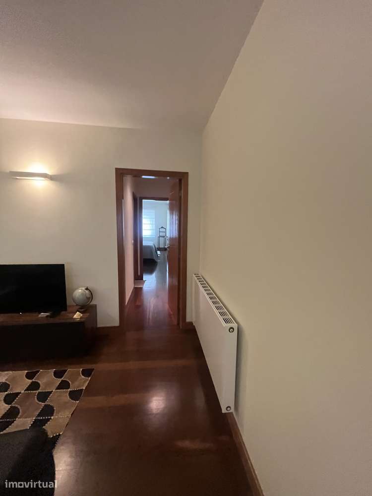 Aluga-se T1+1 - Grande imagem: 5/14