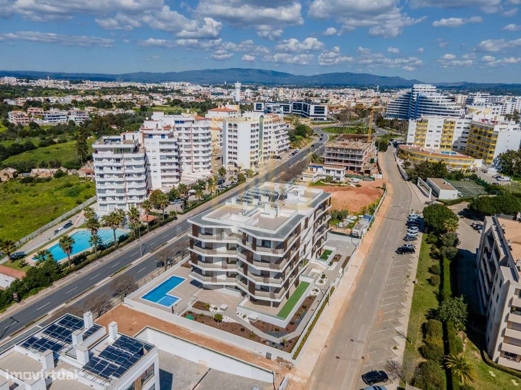 Fantástico T1, Novo, com 2 casas de banho, lugar de estacionamento ...-37