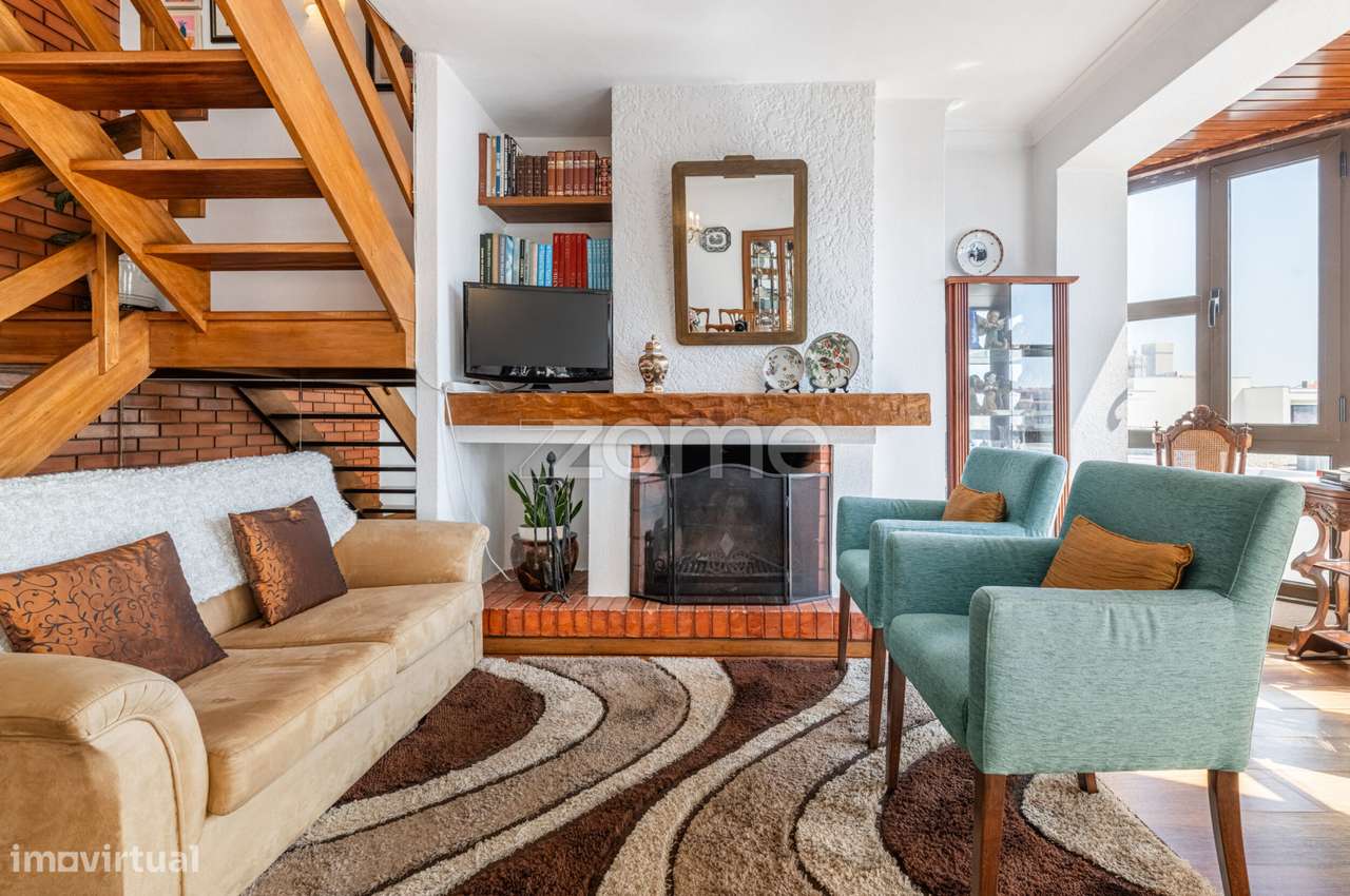 T4 Duplex com lugar de garagem, centro da Póvoa - Grande imagem: 5/45