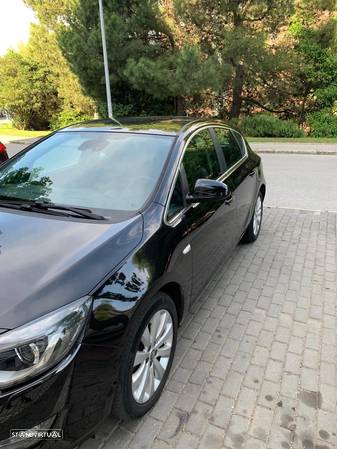 Opel Astra 1.4 Cosmo - 4