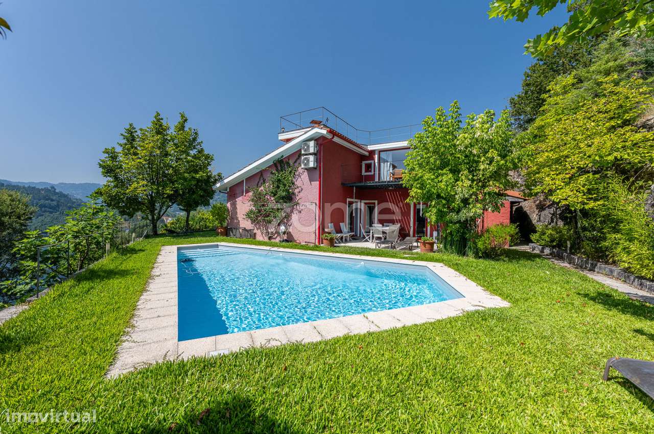 Um Refúgio de Luxo no Coração da Natureza - Grande imagem: 1/60