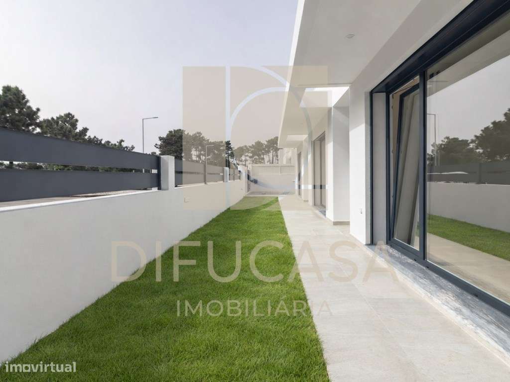 Moradia Isolada Térrea T4 finalizada-12