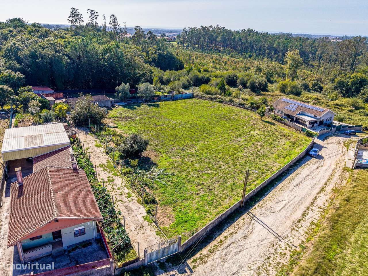 Terreno para construção em São Miguel do Souto - Feira-0