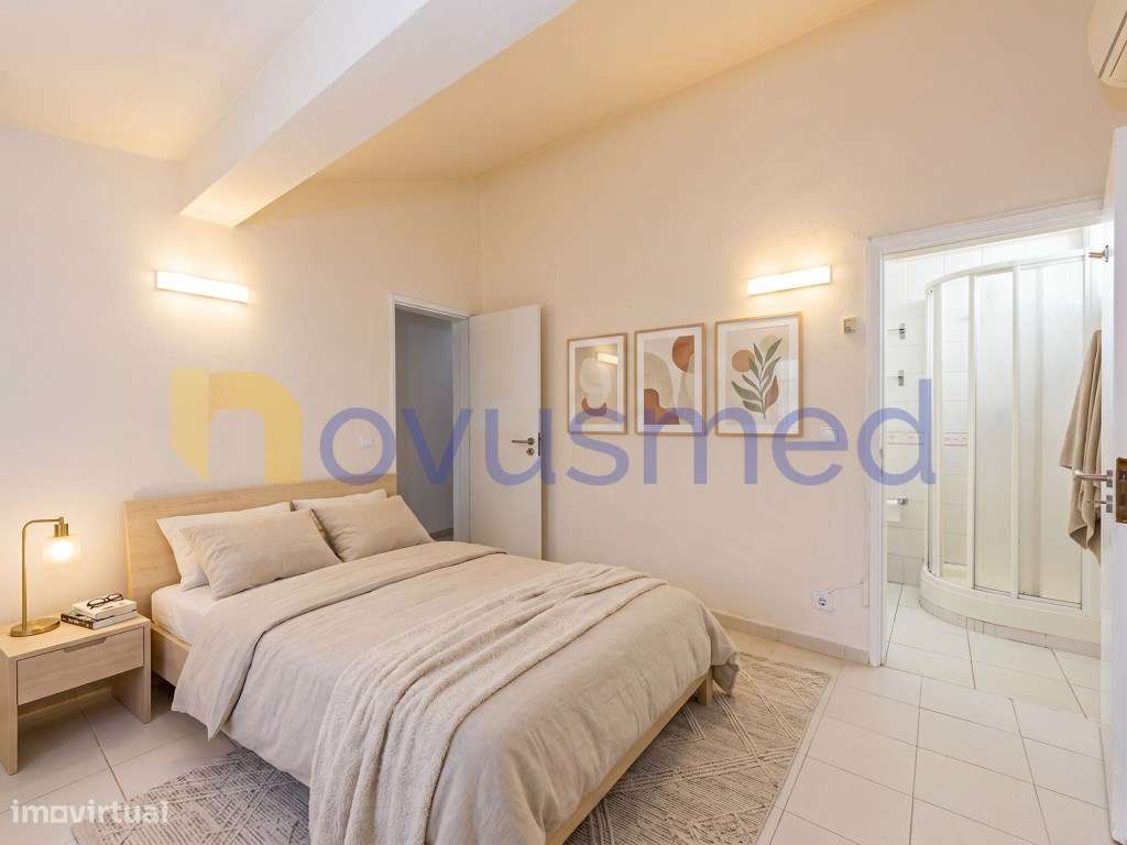 Moradia com Piscina na Zona Premium Areias São João, Albufeira-32