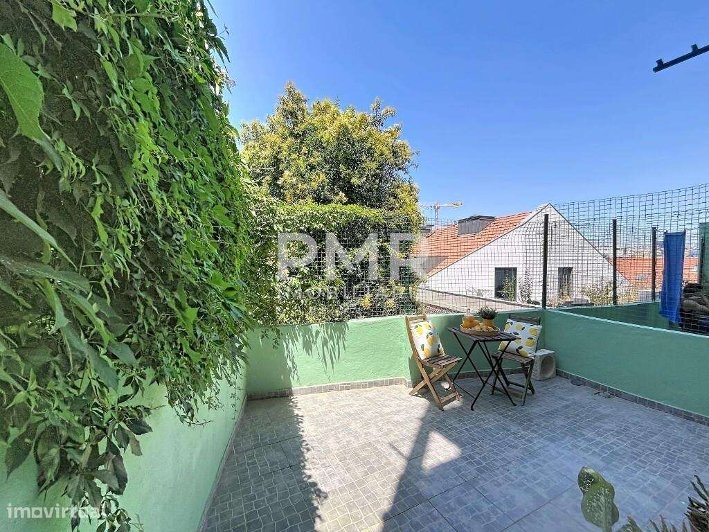 Apartamento T3 com terraço em Arroios-16