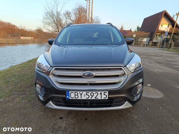 Ford Kuga - 3