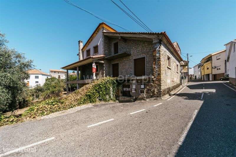 Moradia Isolada T4 / Covilhã, Ourondo - Grande imagem: 2/19