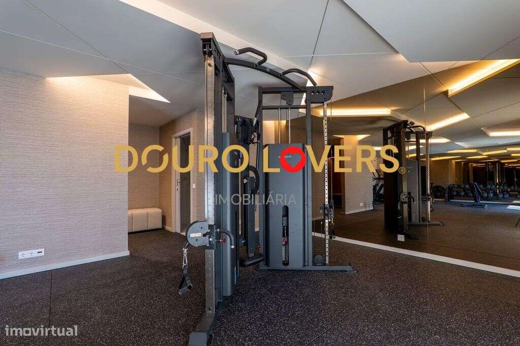 APARTAMENTO T4 | VARANDA | JARDINS D'ARRÁBIDA-27