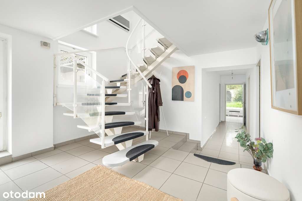 Wyjątkowy dom na Jeżycach I Garaż I Ogród Zimowy-11