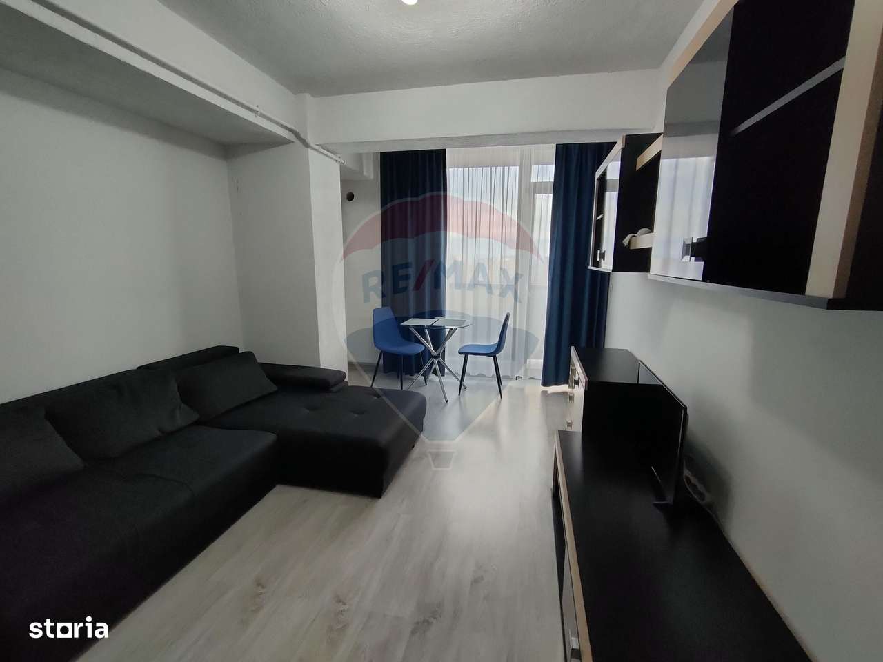 Apartament de inchiriat - Imagine principală: 4/10