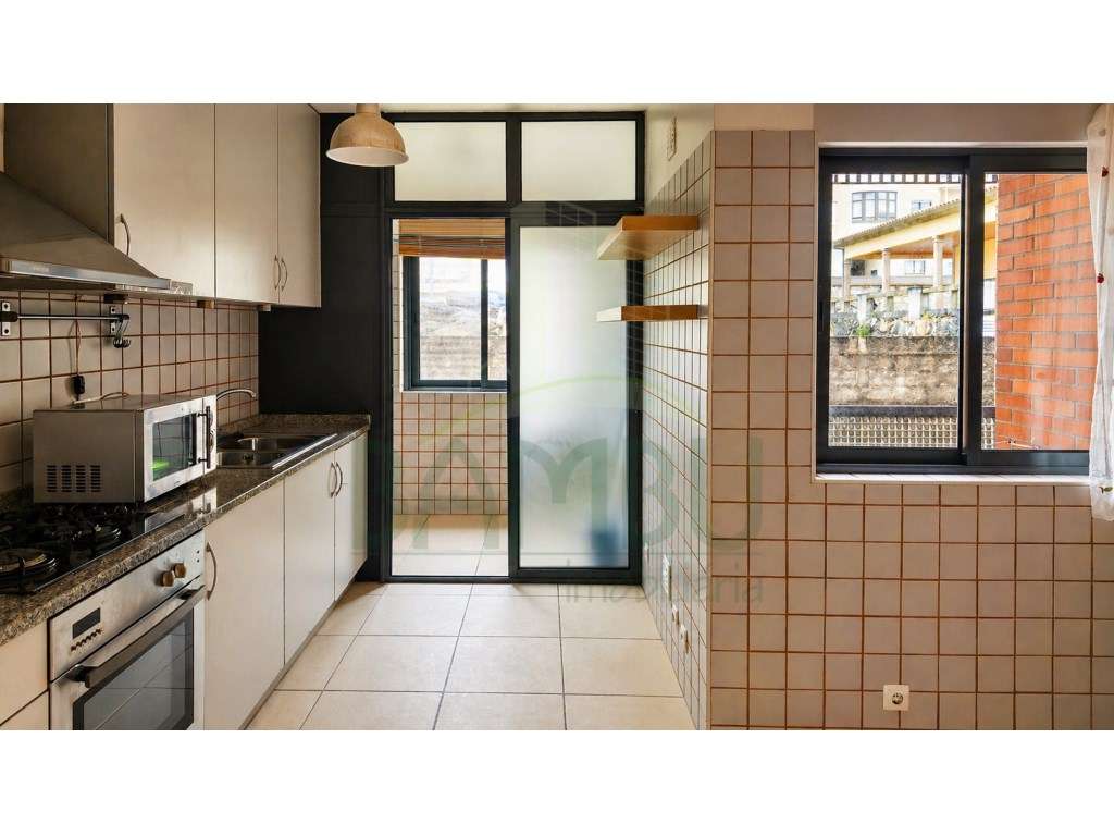 Apartamento T2 Em Vila Praia De Ancora