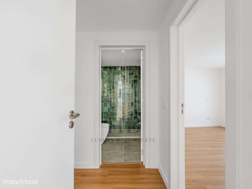 Andar de Moradia T2 + Anexo T1 Independente | Vista Mar e Serra | P...-54