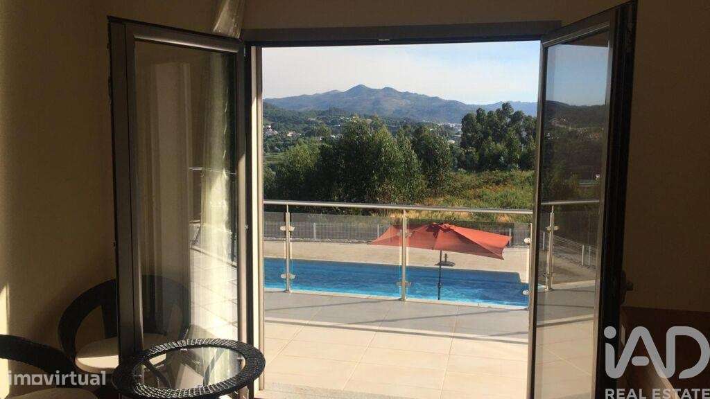 Casa / Villa T3 em Refóios do Lima de 185,00 m2 - Grande imagem: 3/18