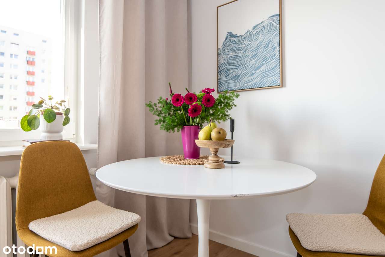 Komfortowa kawalerka na Winogradach z winda-4