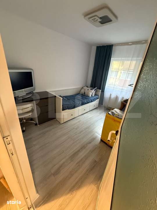 Micro 11 apartament renovat recent , 72 mp, 3 camere - Imagine principală: 3/9