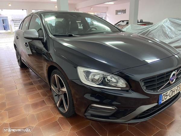 Volvo S60 2.0 D4 R-Design Momentum - 2