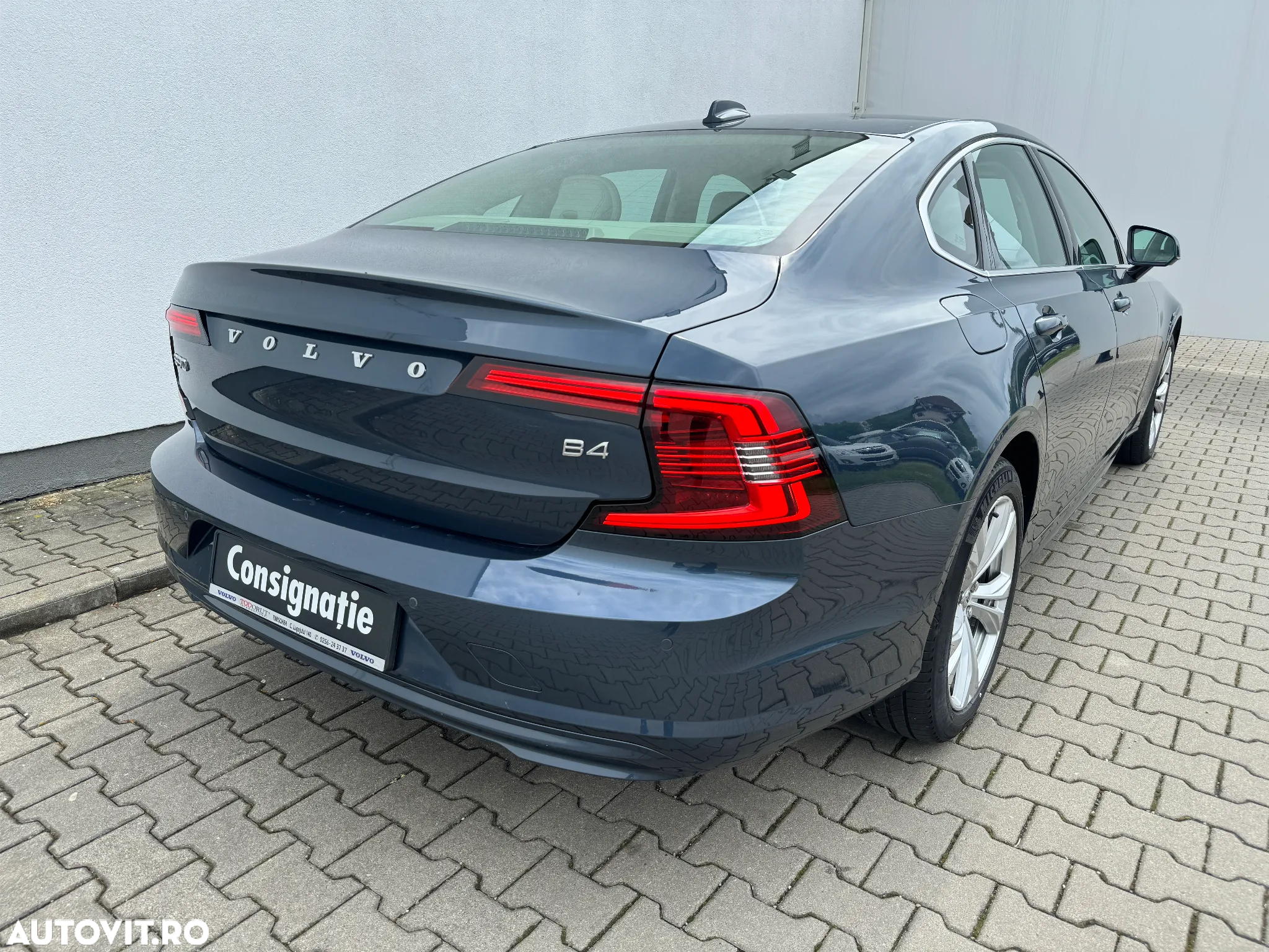 Volvo S90 T5 Momentum - 5