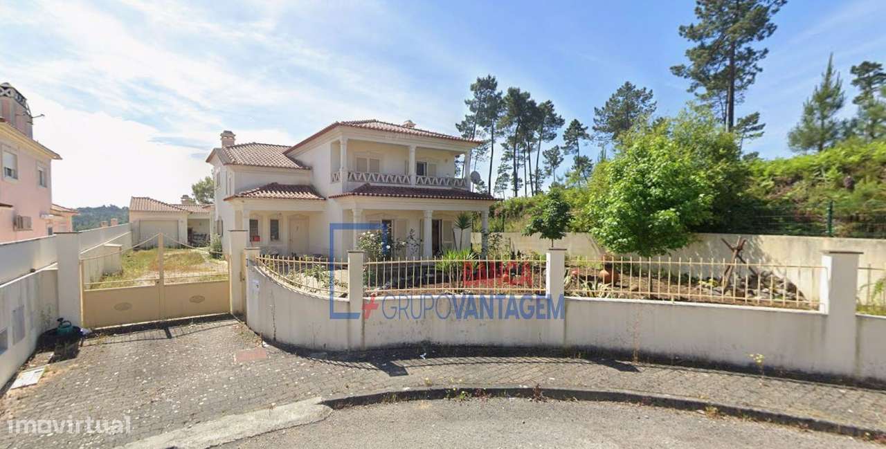 MORADIA INDIVIDUAL T4 - OURÉM - Grande imagem: 2/18