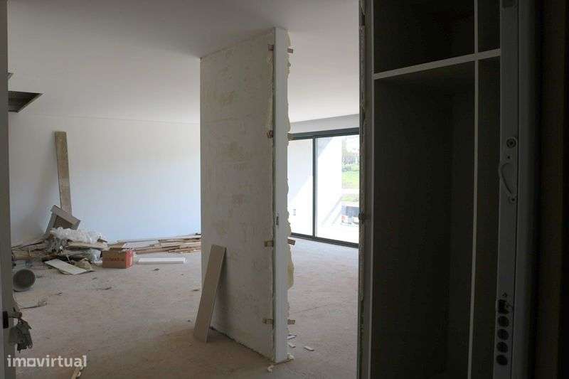 Venda de partamento T2 com  110 m2, a 10 minutos do centro  de Braga-6