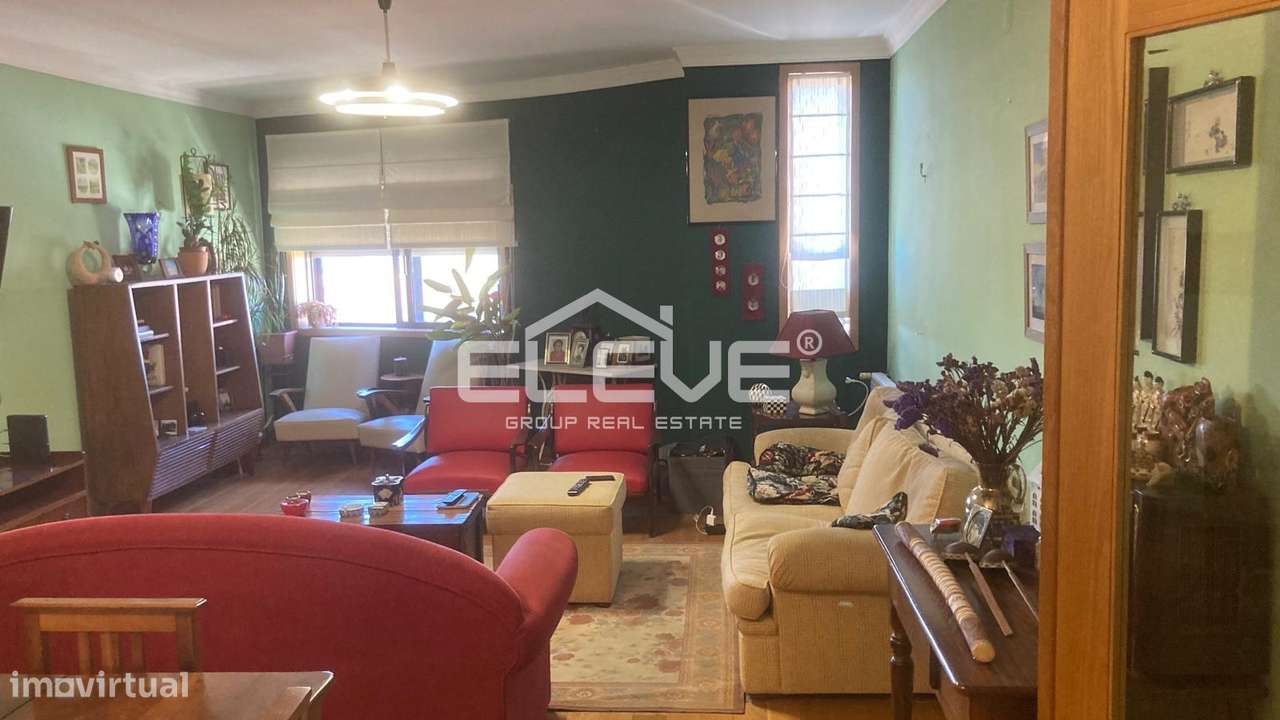 Espetacular T3 ao Metro Santo Ovideo-4