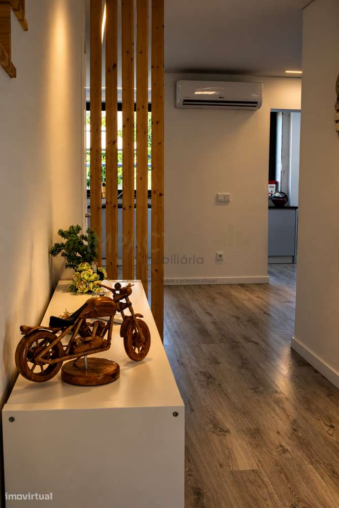 Moradia T3+T1 renovados-11