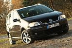 Volkswagen Touran 2.0 FSI Highline - 4