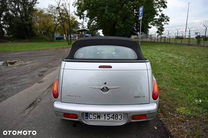 Chrysler PT Cruiser 2.4 Limited - 12