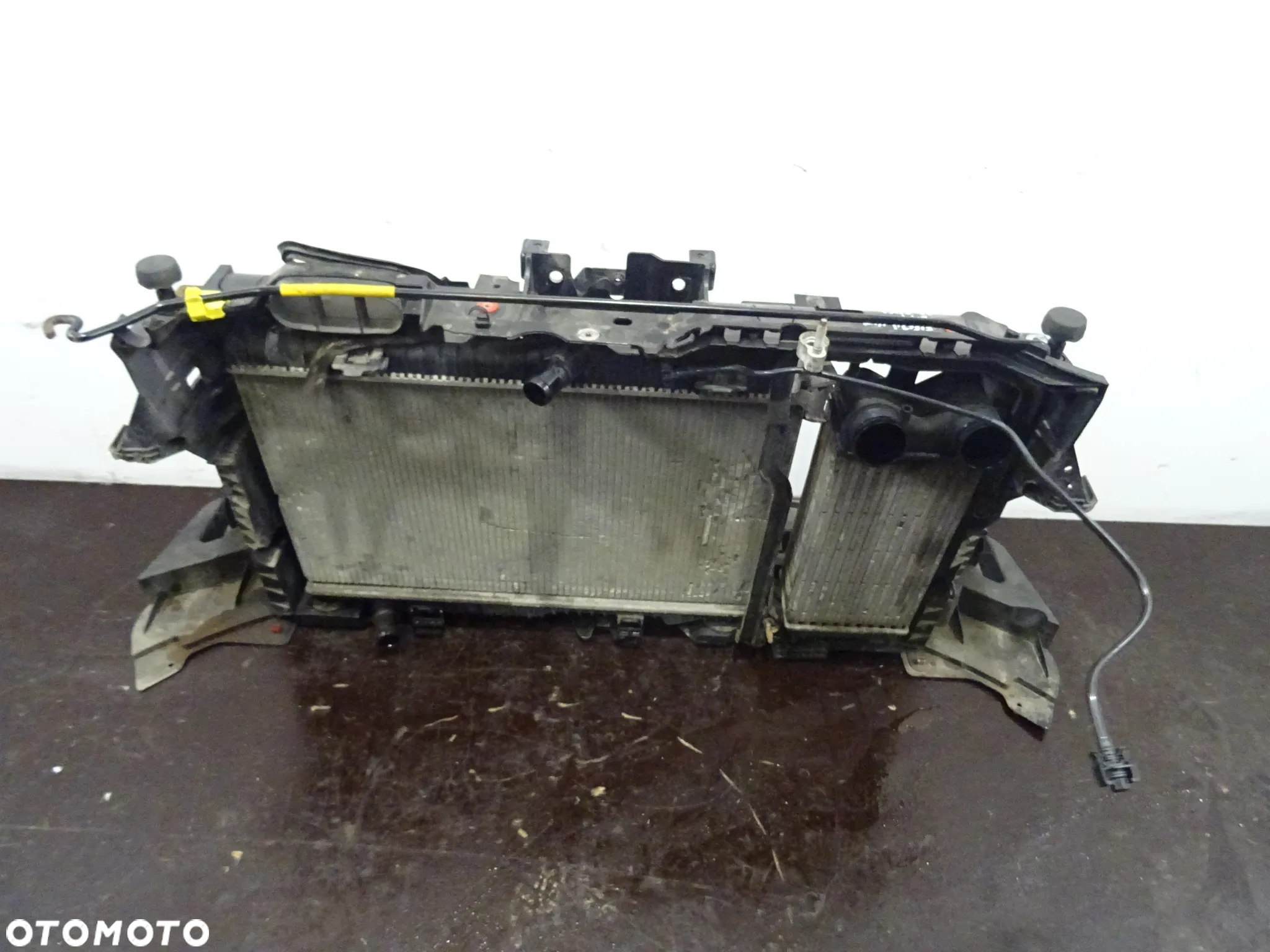 FORD FIESTA MK7 LIFT 12-17 1.6 TDCI PAS PRZEDNI CHŁODNICY - 7