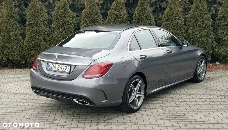 Mercedes-Benz Klasa C 200 4-Matic 9G-TRONIC - 4