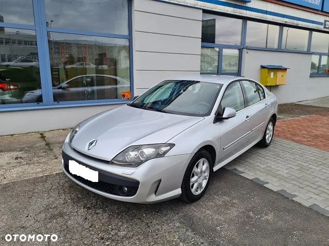 Renault Laguna - 1