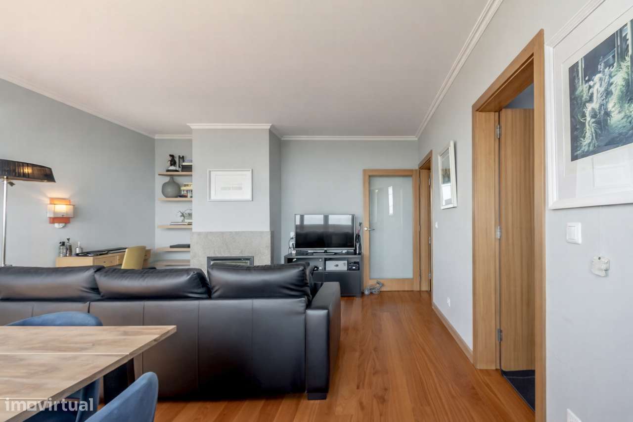 Apartamento T2 Remodelado - Paço de Arcos - Grande imagem: 5/21